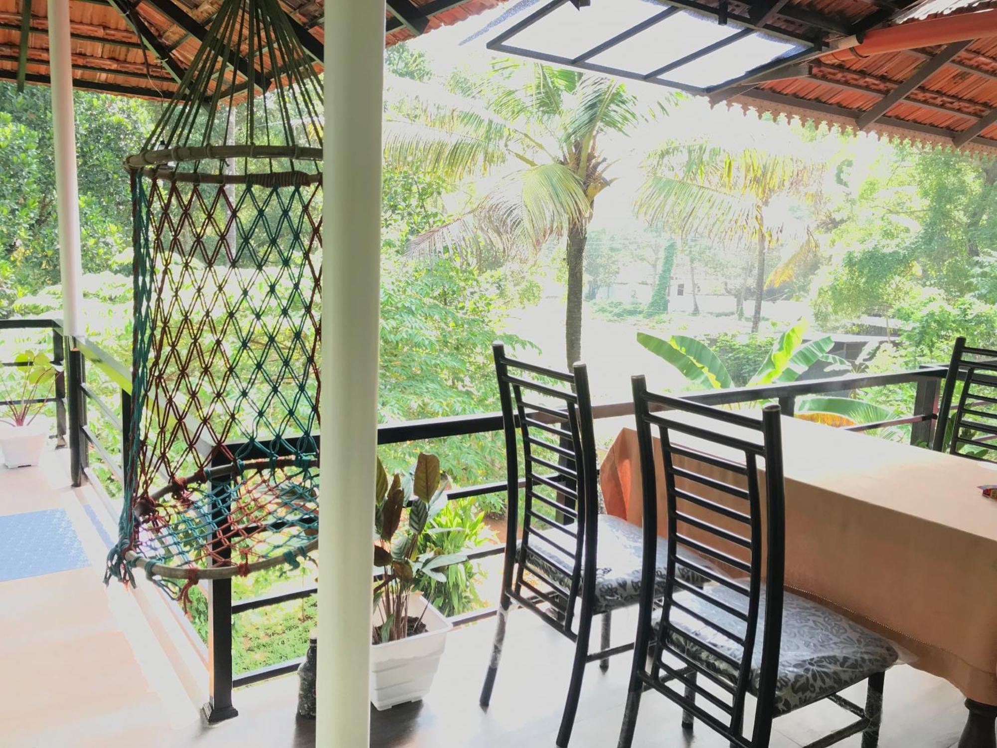 Marari Charlys Homestay Alappuzha Екстериор снимка